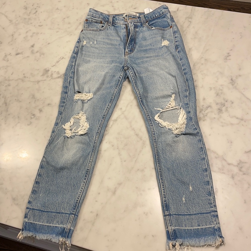 Abercrombie High Rise mom jean